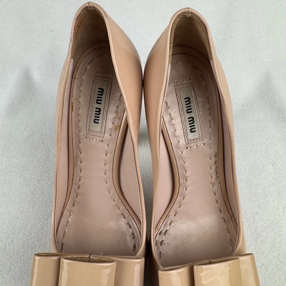 Miu Miu Womens Nude Beige Patent Leather Peep Toe Platform Bow‎ Heels Size 37